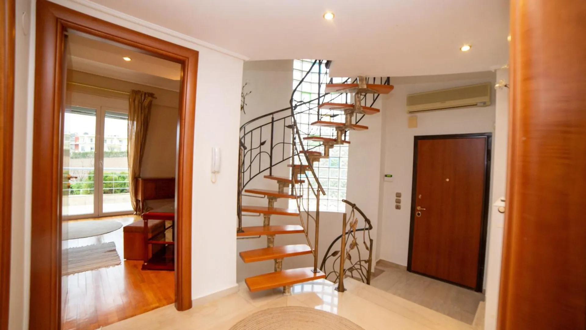 2K Eco Villa Plagiarion